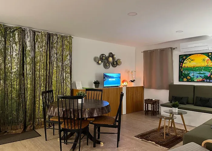 Imowemo - Ovarinha Girassol Lejlighed *